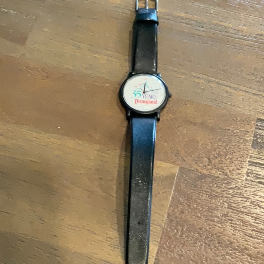 Disneyland 35th Anniversary Watch 1990